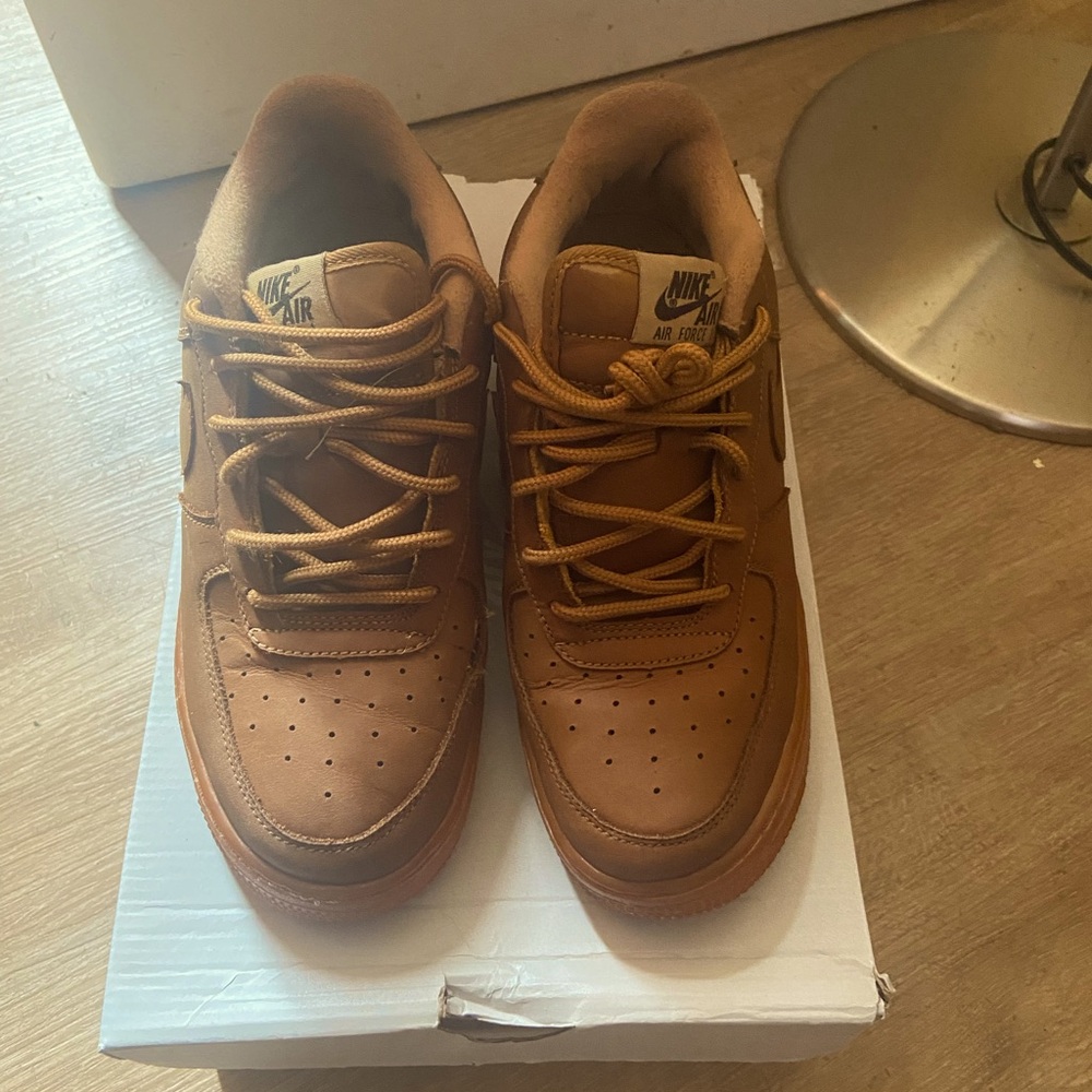 Tan Air Forces